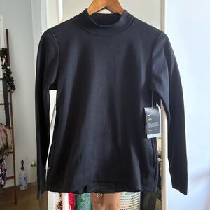 New! Nike Women’s UPF 40+ XS Dry Black Sweater retails $89